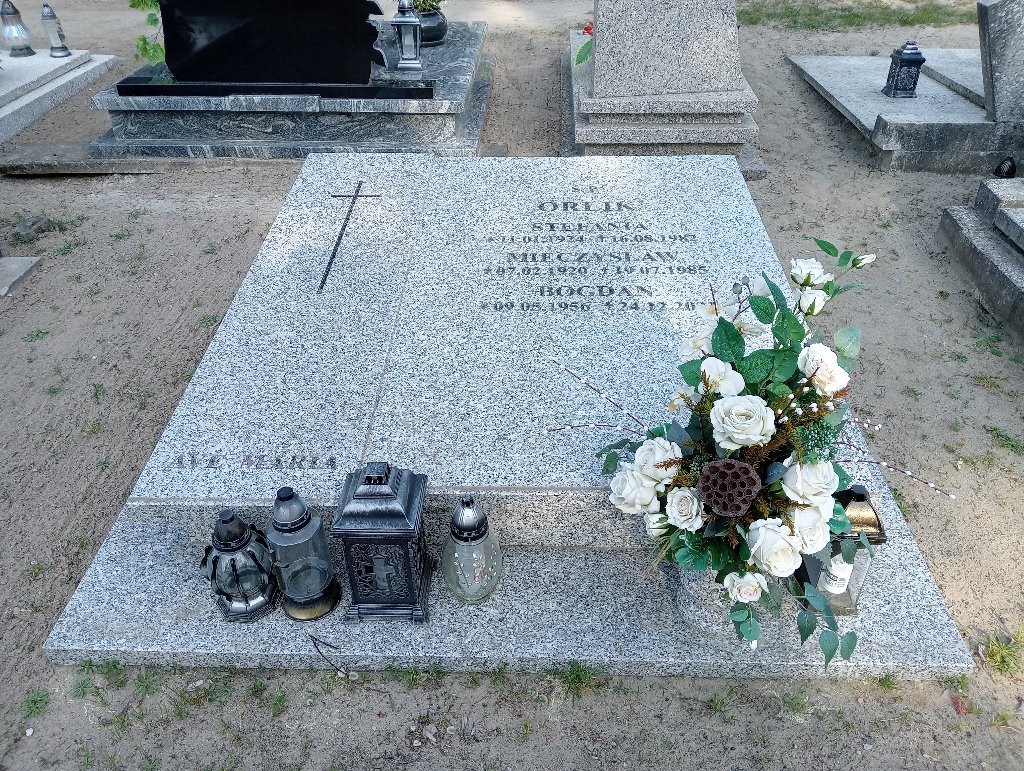 Grób Bogdan Orlik