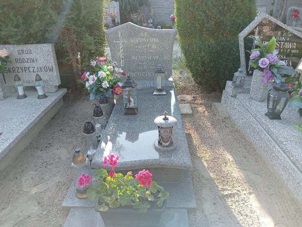 Grób Władysław Wojciechowski