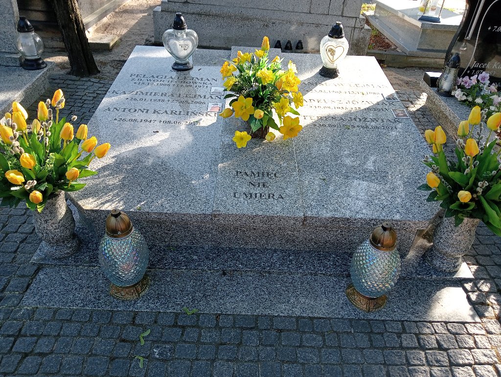 Grób Zofia Karlińska