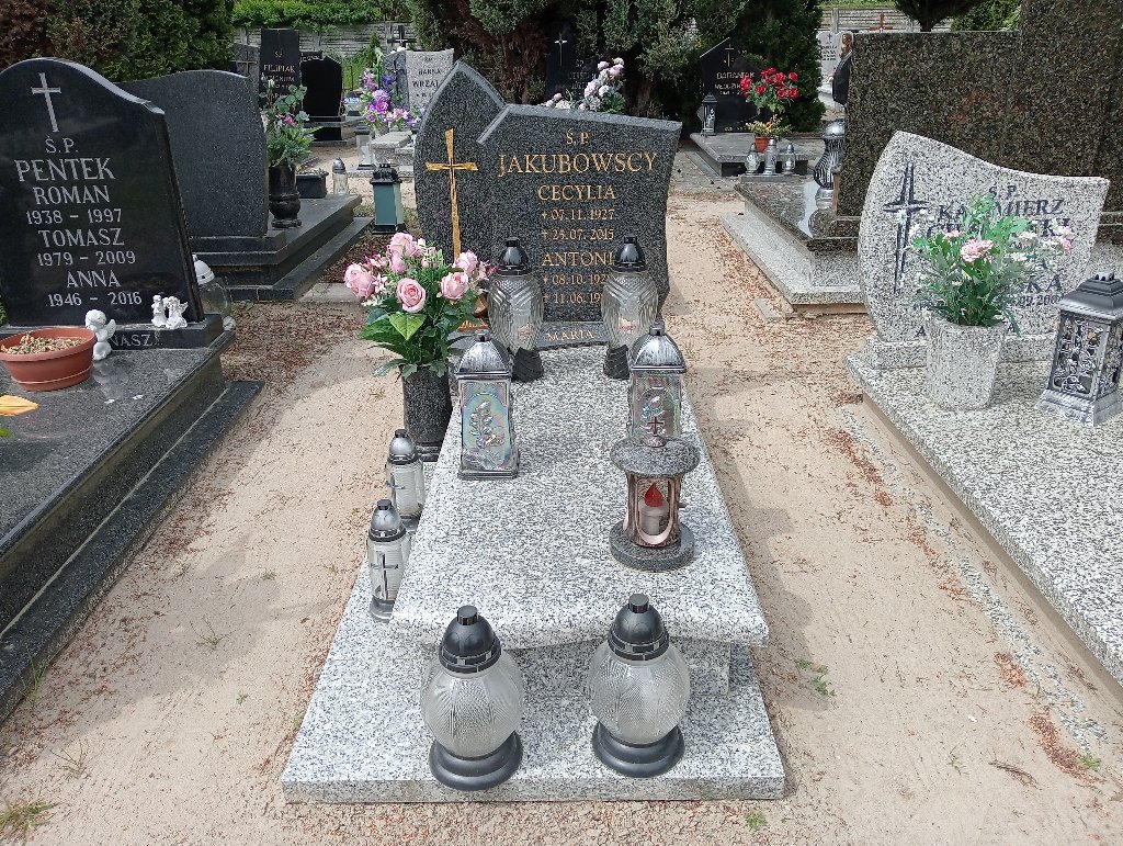 Grób Antoni Jakubowski