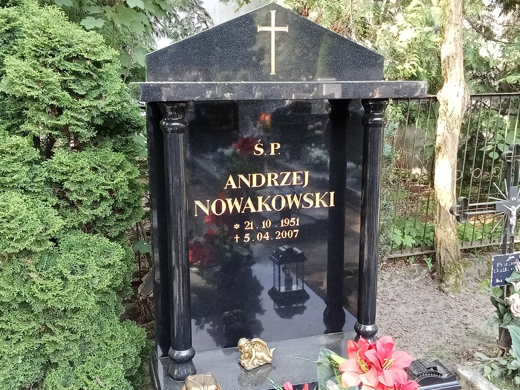 Andrzej Nowakowski 1951 Mosina - Grobonet - Wyszukiwarka osób pochowanych