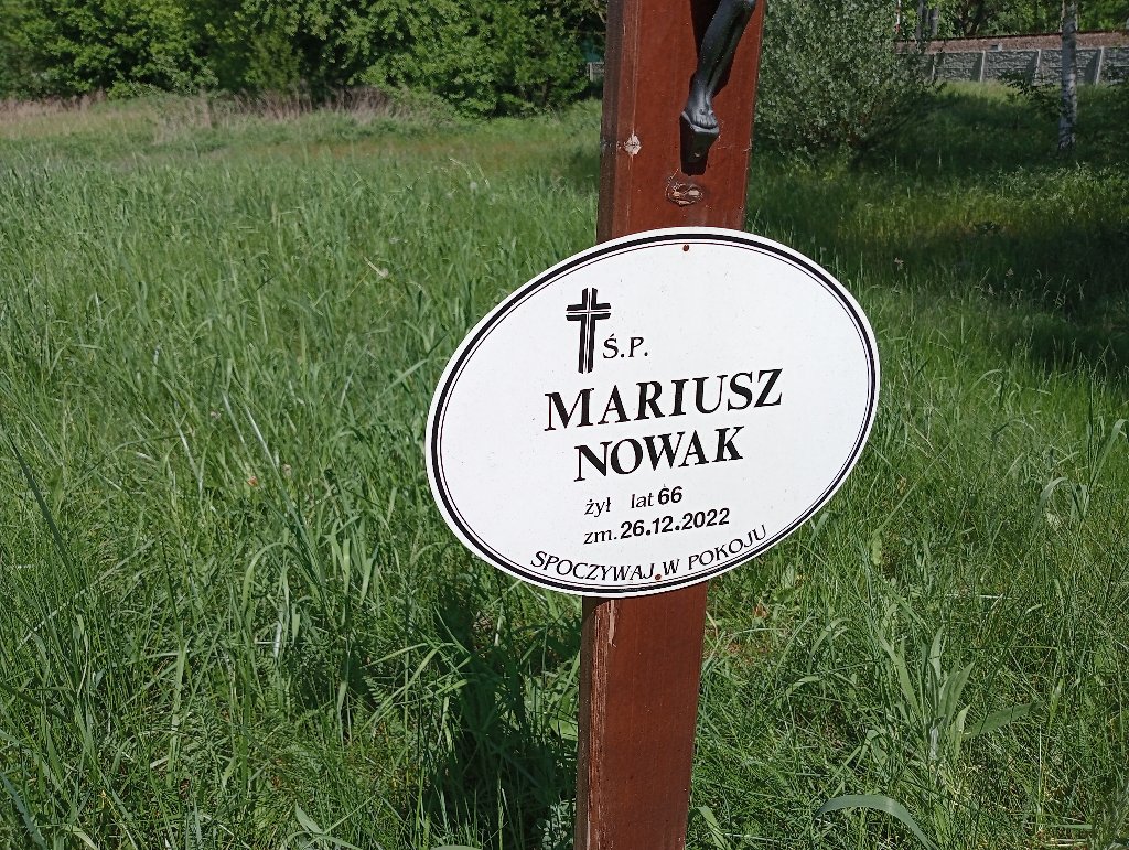 Mariusz Nowak Mosina - Grobonet - Wyszukiwarka osób pochowanych