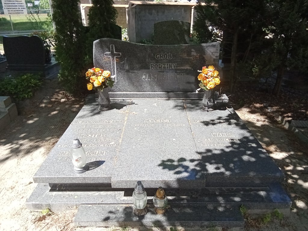 Grób Maciej Jasiński